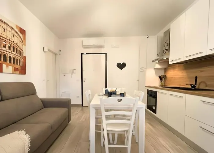 Appartement New! Cozy Retreat - 15min Colosseum & 5min Metro - Wifi, Ac Rome